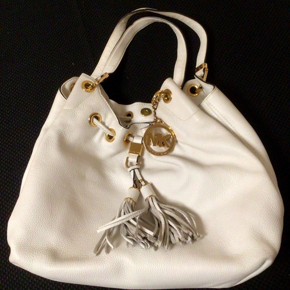 MICHAEL Michael Kors Handbags - MICHAEL Michael Kors all-leather white hobo bag 🤍